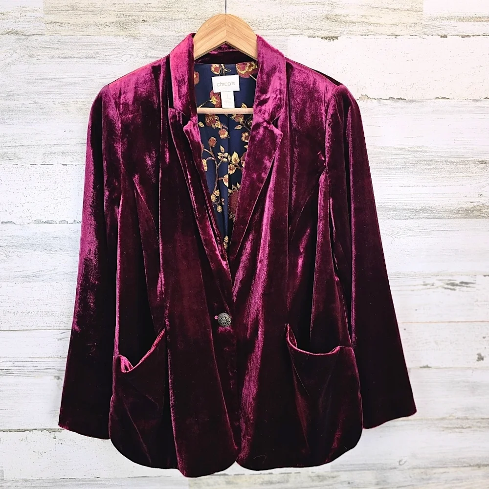 Chico’s Velvet Blazer Size M Wine Plum Burgundy Floral Lining Holiday Party